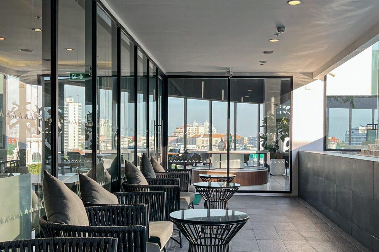 Amanta Hotel & Residence Sathorn Bangkok Exterior photo